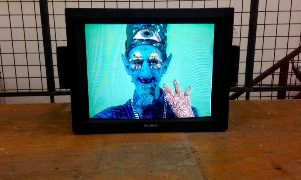 Avant-garde Buries The Mainstream: The Decay of Patriarchy at MAD and THINGS at Participant Inc Avant-garde Buries The Mainstream: The Decay of Patriarchy at MAD and THINGS at Participant Inc