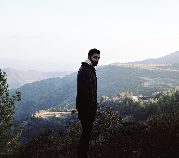 Logan Bellew: έρως Logan Bellew: έρως
